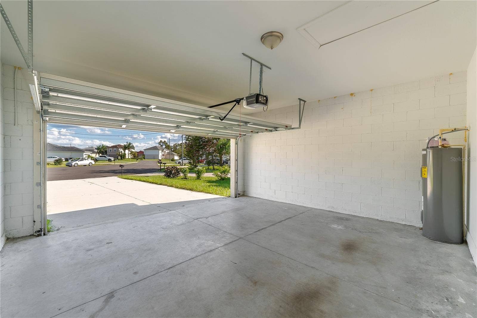 1910 LAKEVIEW LANE, Poinciana, FL 34759
