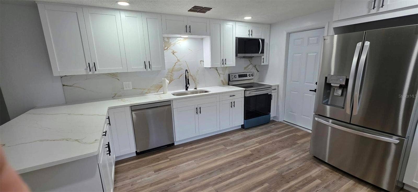 6407 BUTTE AVENUE, New Port Richey, FL 34653