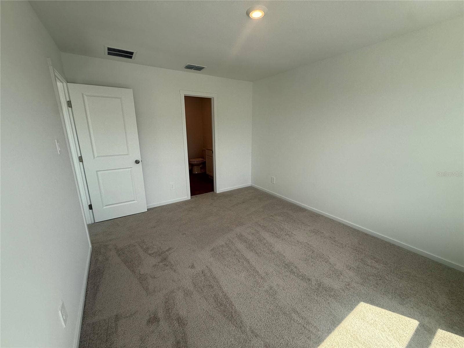 2488 BEVEL LANE, Davenport, FL 33837 2488 BEVEL LANE, Davenport, FL 33837