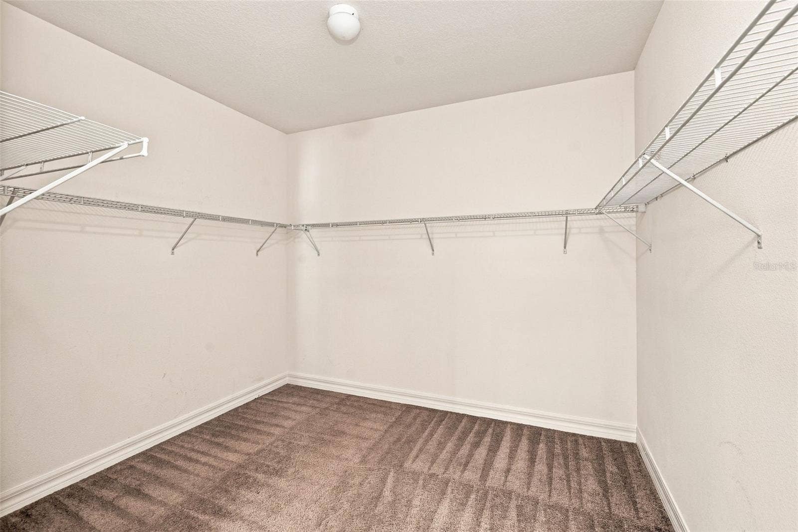 2856 SANCTUARY DRIVE, Clermont, FL 34714 2856 SANCTUARY DRIVE, Clermont, FL 34714