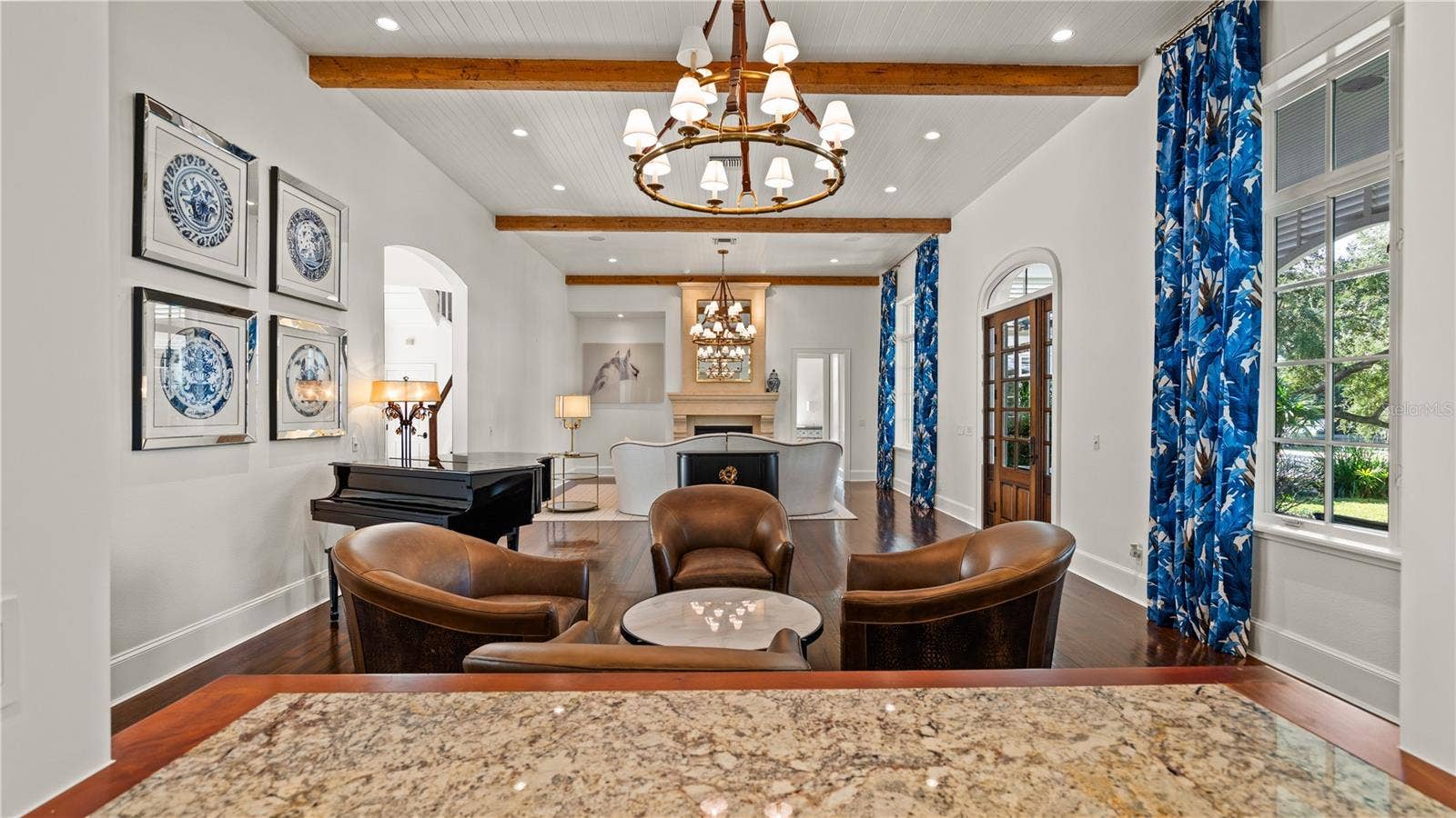 651 OLD EUSTIS ROAD, Mount Dora, FL 32757 Living Room From Kitchen (furniture negotiable)