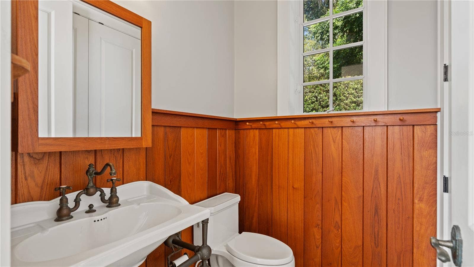 651 OLD EUSTIS ROAD, Mount Dora, FL 32757 Outside Half Bath