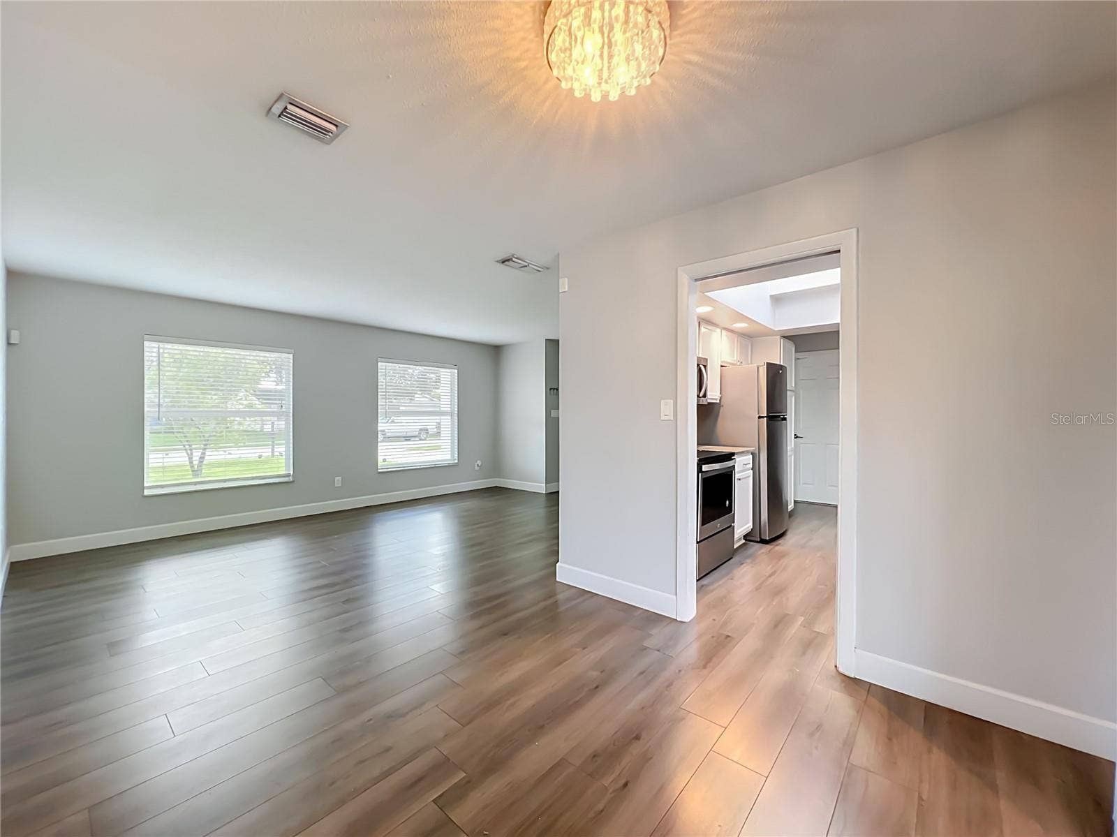408 MAID OF THE MIST DRIVE, Fern Park, FL 32730