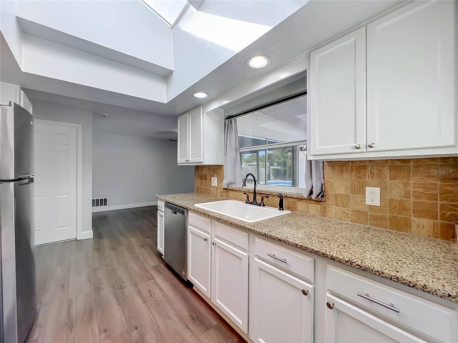 408 MAID OF THE MIST DRIVE, Fern Park, FL 32730