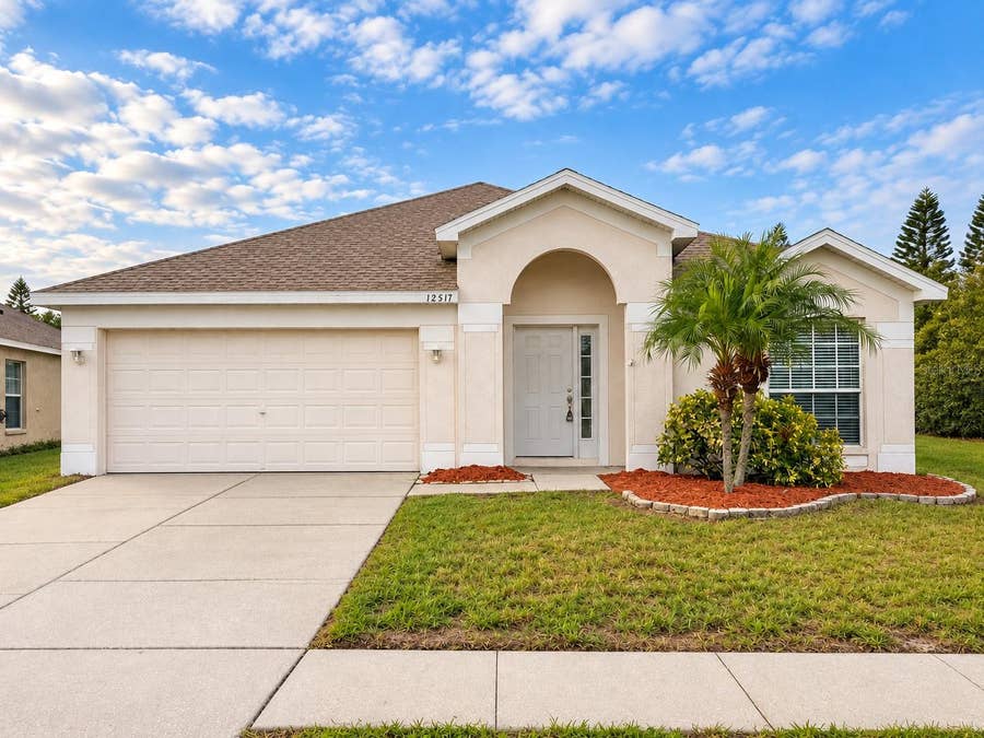 Property photo for 12517 MIDPOINTE DRIVE, Riverview, FL
