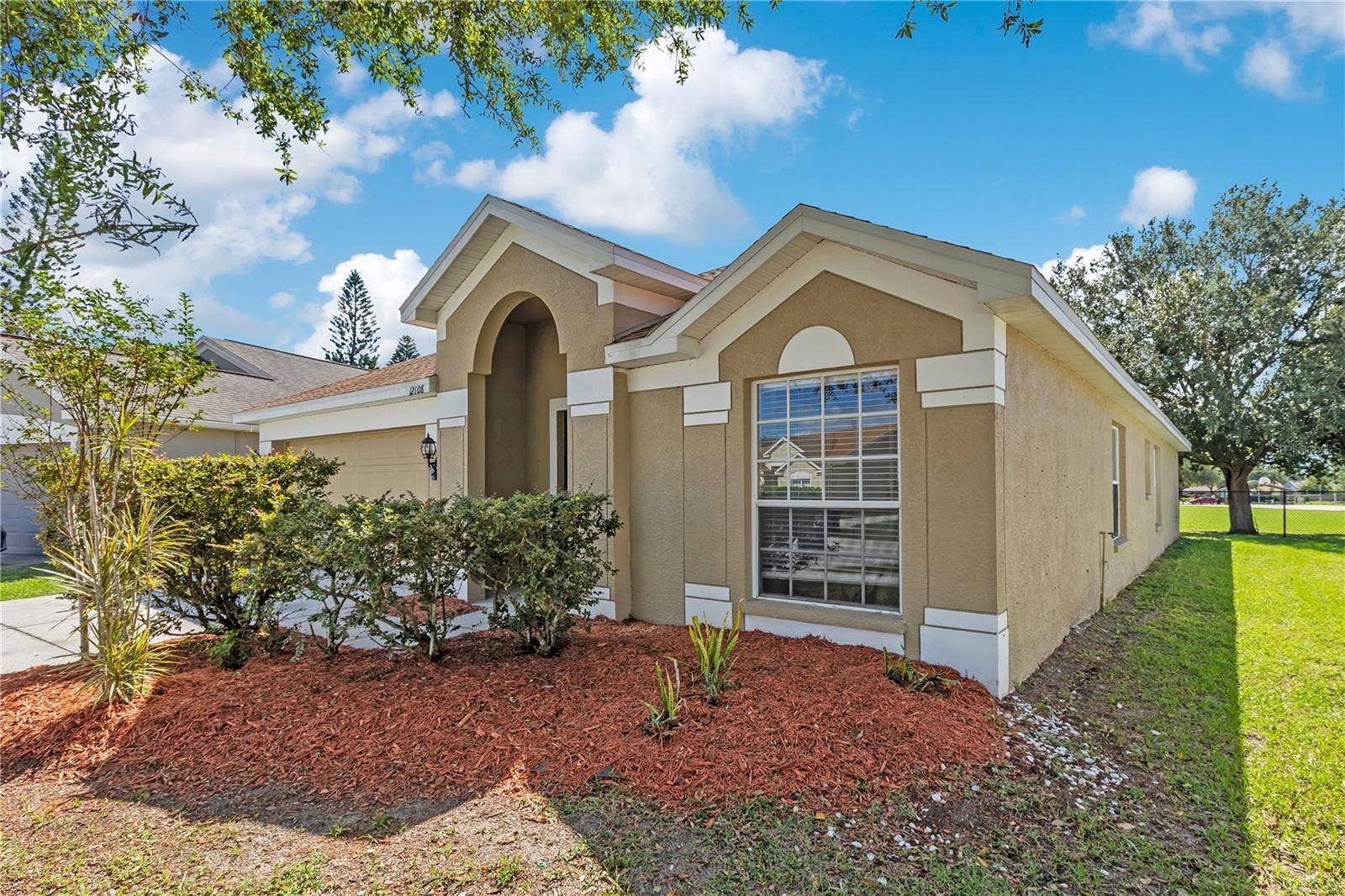 12108 DAWN VISTA DRIVE, Riverview, FL 33578 12108 DAWN VISTA DRIVE, Riverview, FL 33578