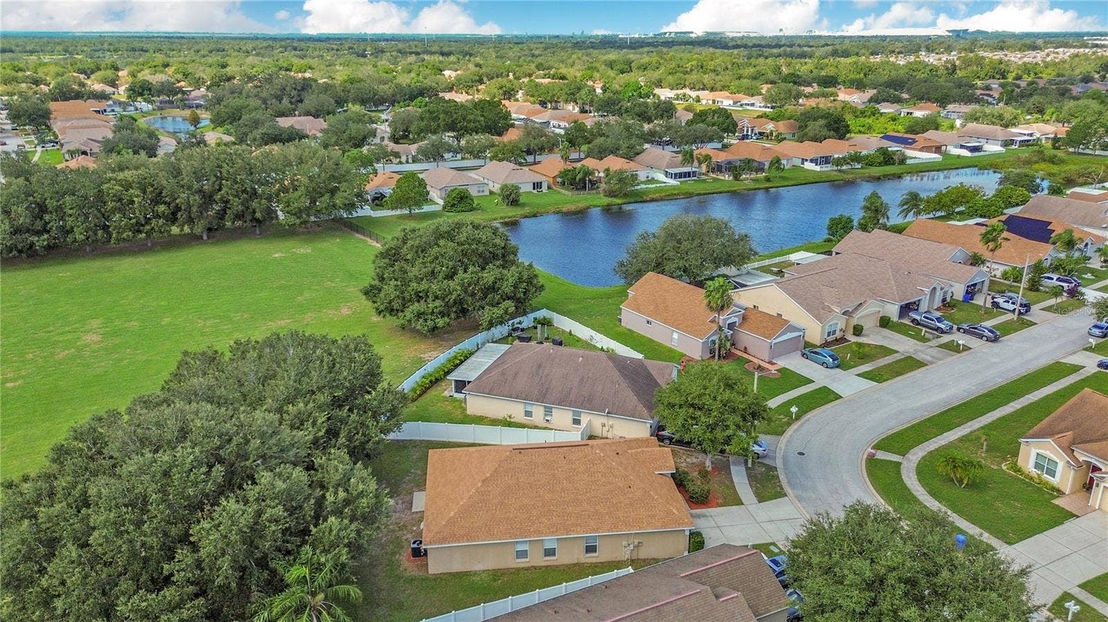 12108 DAWN VISTA DRIVE, Riverview, FL 33578 12108 DAWN VISTA DRIVE, Riverview, FL 33578