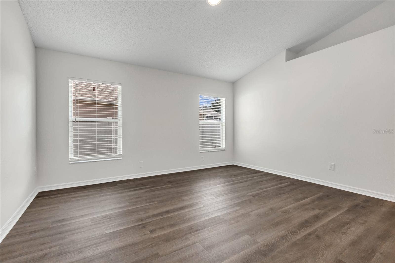 12108 DAWN VISTA DRIVE, Riverview, FL 33578 12108 DAWN VISTA DRIVE, Riverview, FL 33578