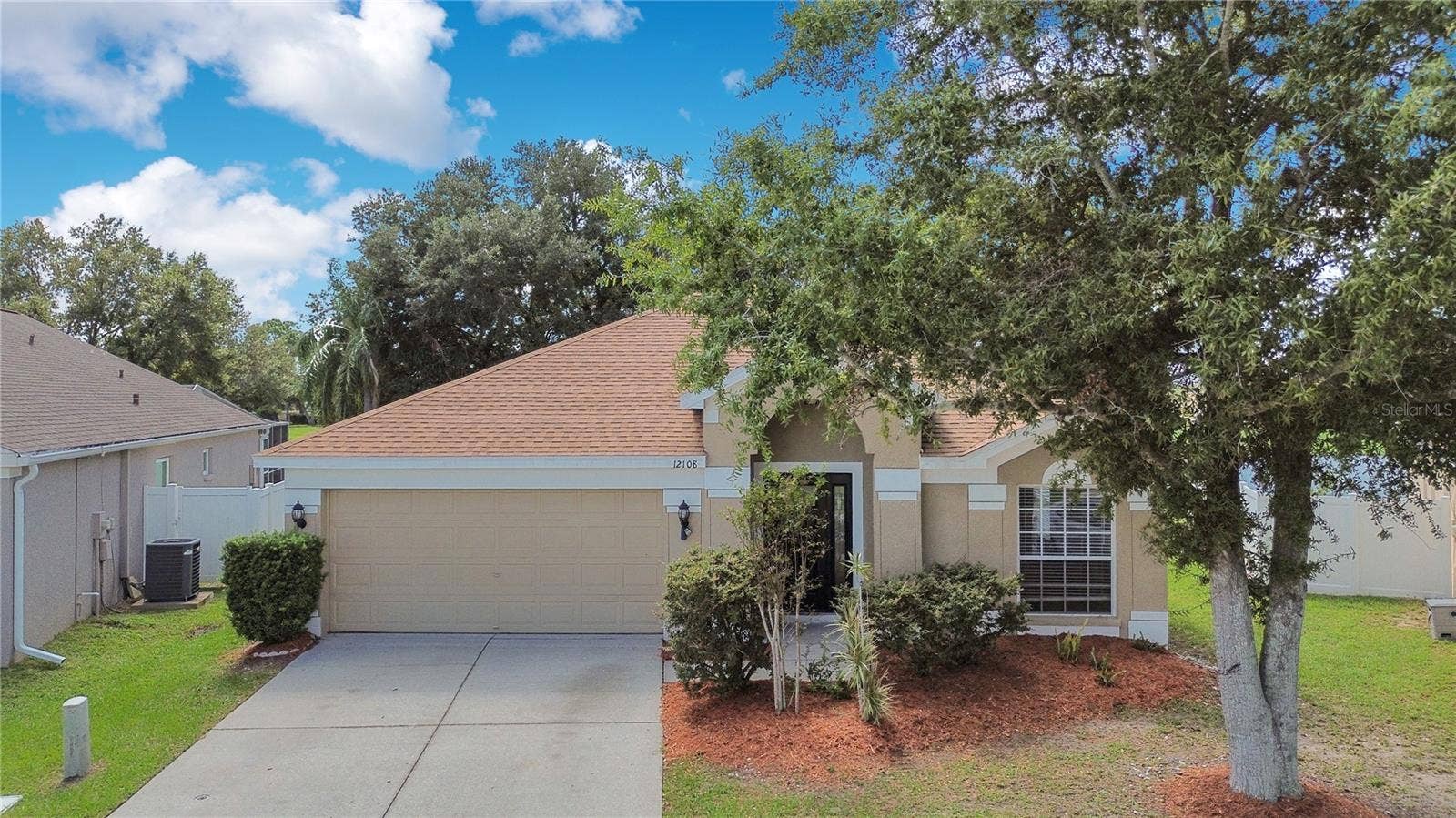 12108 DAWN VISTA DRIVE, Riverview, FL 33578 12108 DAWN VISTA DRIVE, Riverview, FL 33578