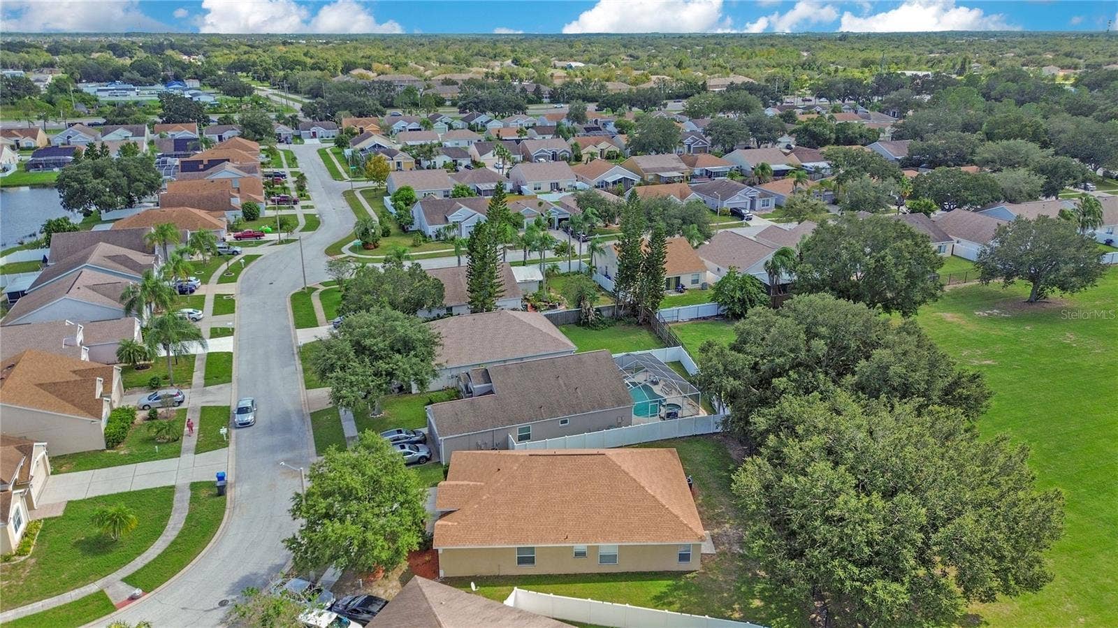 12108 DAWN VISTA DRIVE, Riverview, FL 33578 12108 DAWN VISTA DRIVE, Riverview, FL 33578