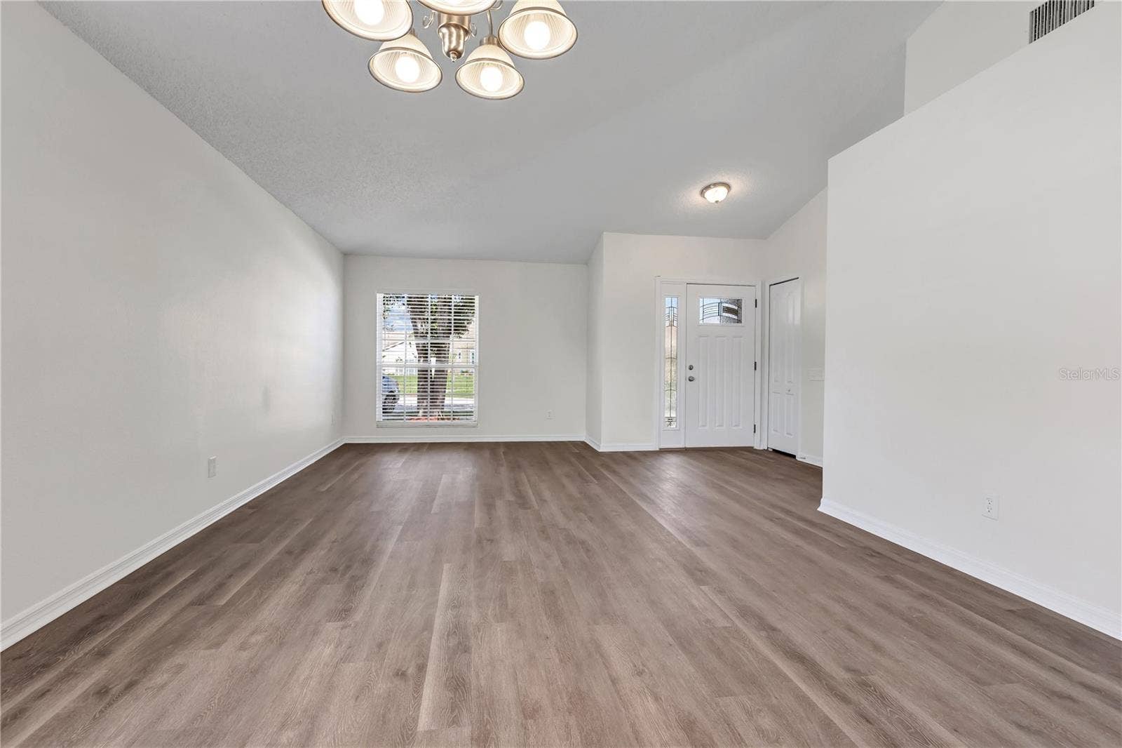 12108 DAWN VISTA DRIVE, Riverview, FL 33578 12108 DAWN VISTA DRIVE, Riverview, FL 33578
