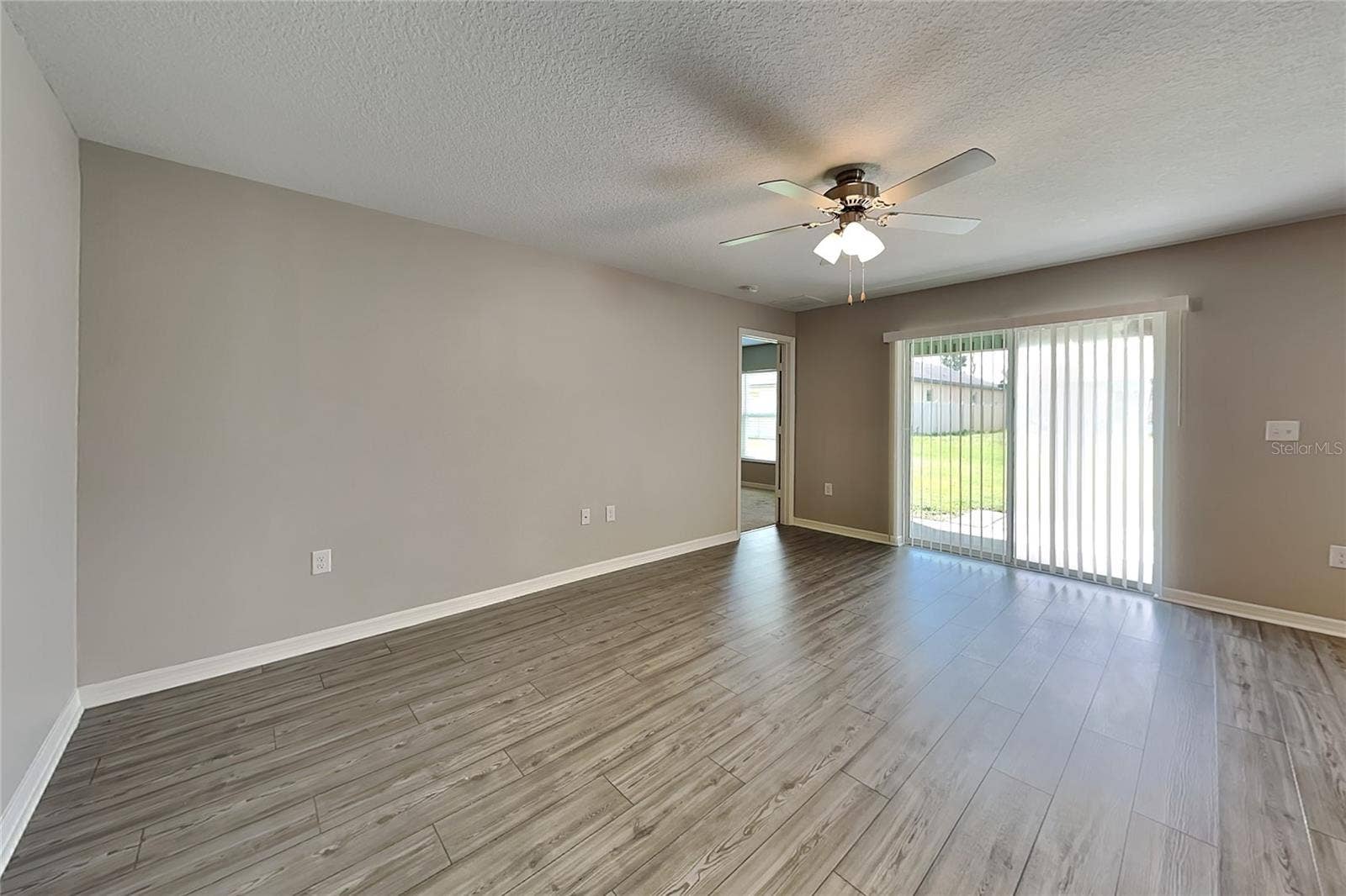 Lakeland, FL 33811
