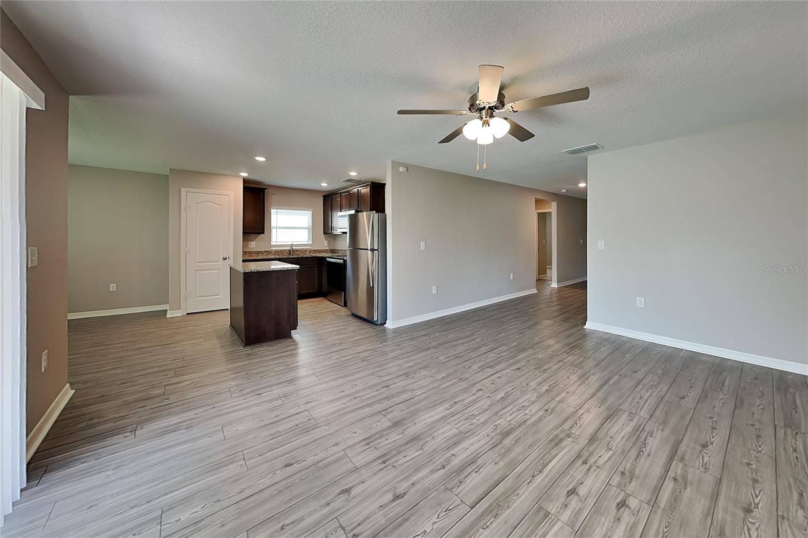 Lakeland, FL 33811