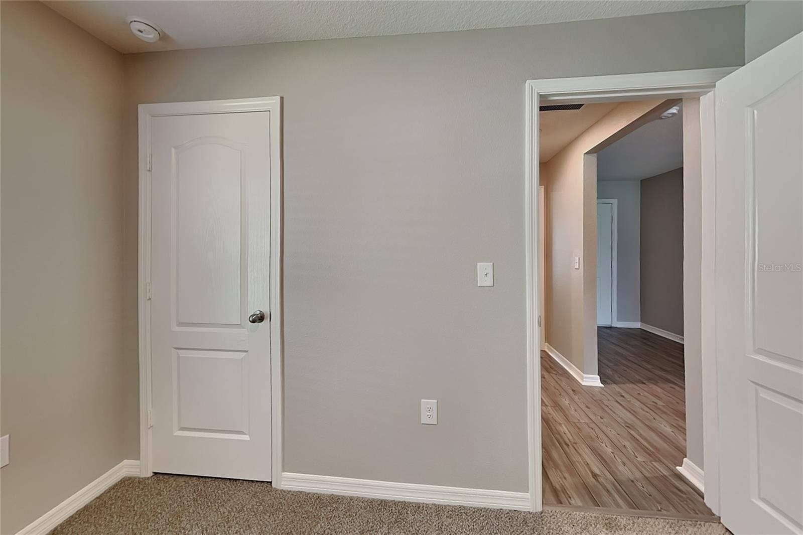 Lakeland, FL 33811