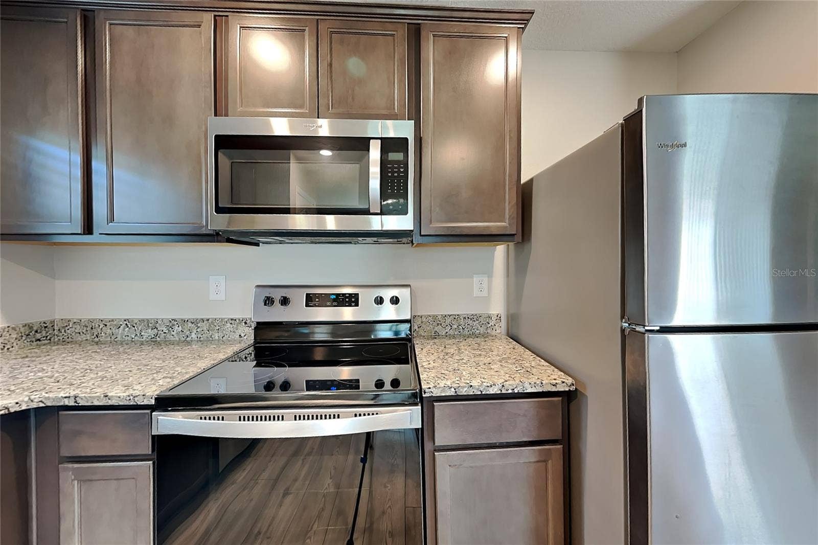 Lakeland, FL 33811