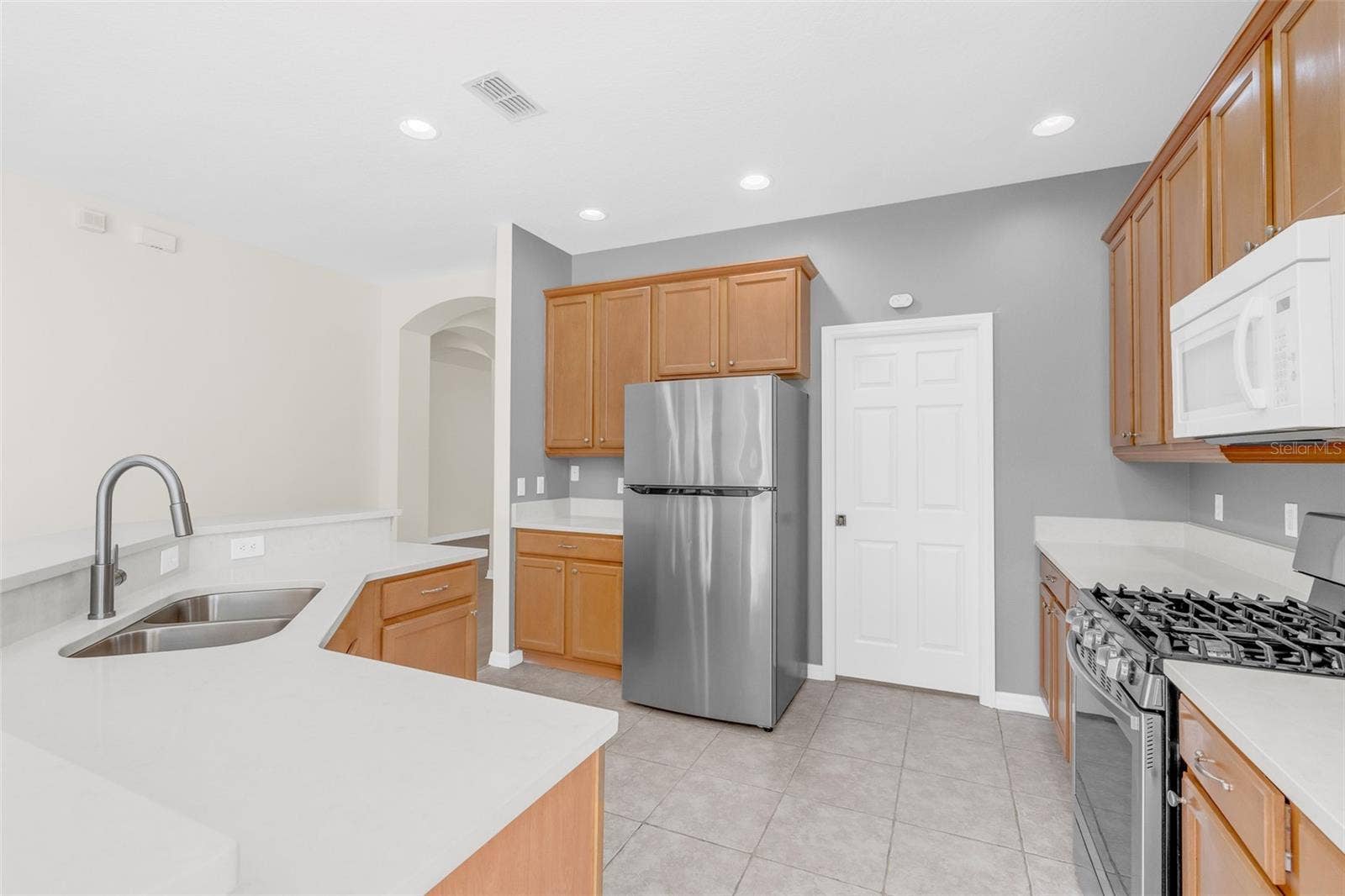 4936 WISE BIRD DRIVE, Windermere, FL 34786 4936 WISE BIRD DRIVE, Windermere, FL 34786