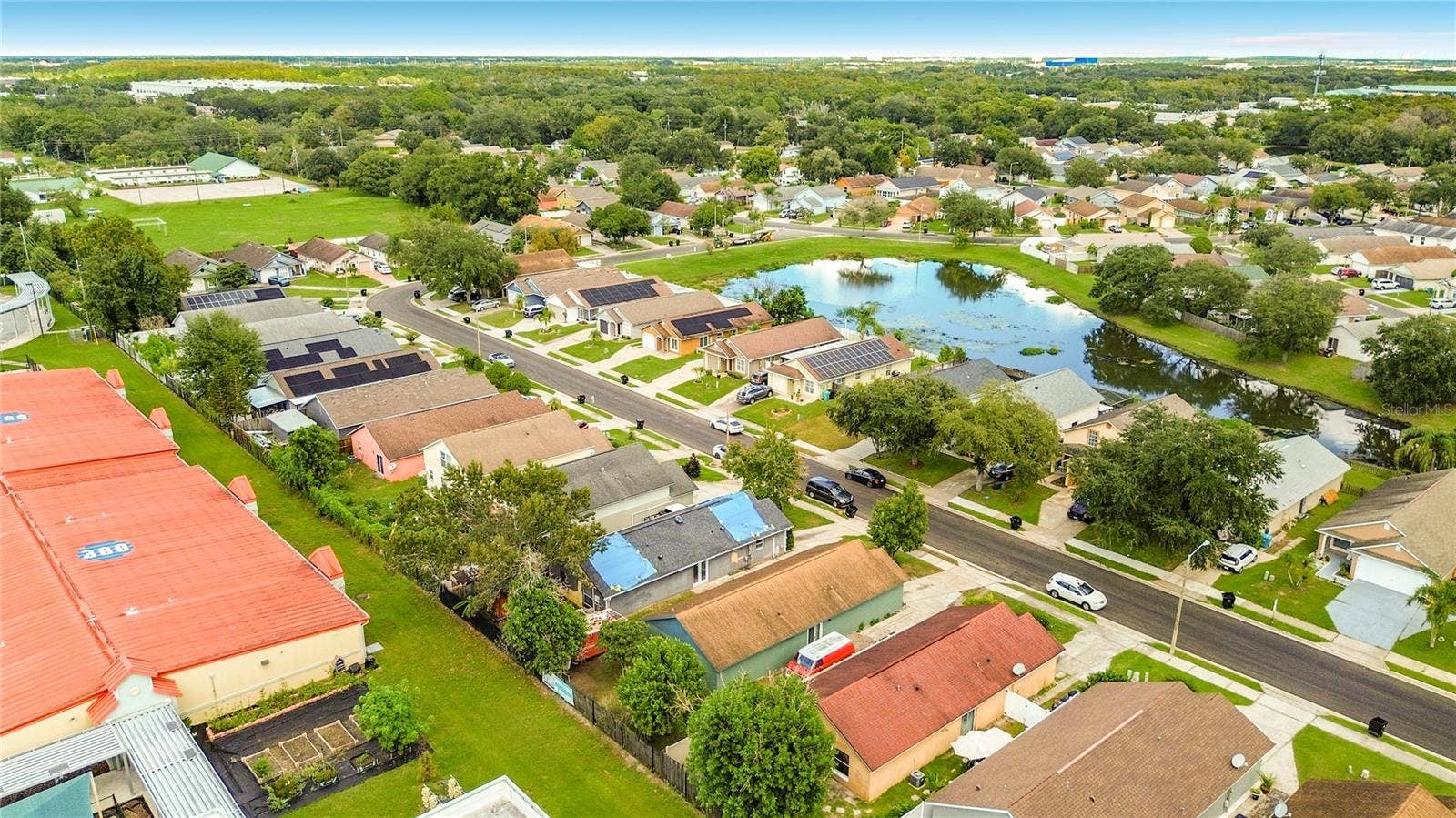 9684 HOLLYHILL DRIVE, Orlando, FL 32824 9684 HOLLYHILL DRIVE, Orlando, FL 32824