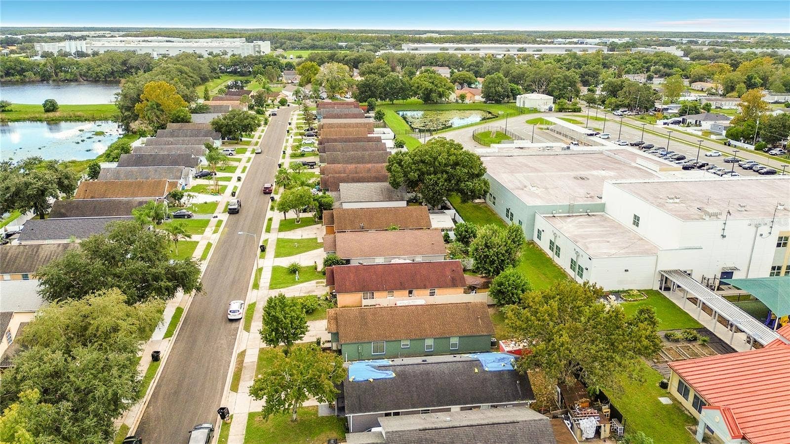 9684 HOLLYHILL DRIVE, Orlando, FL 32824 9684 HOLLYHILL DRIVE, Orlando, FL 32824