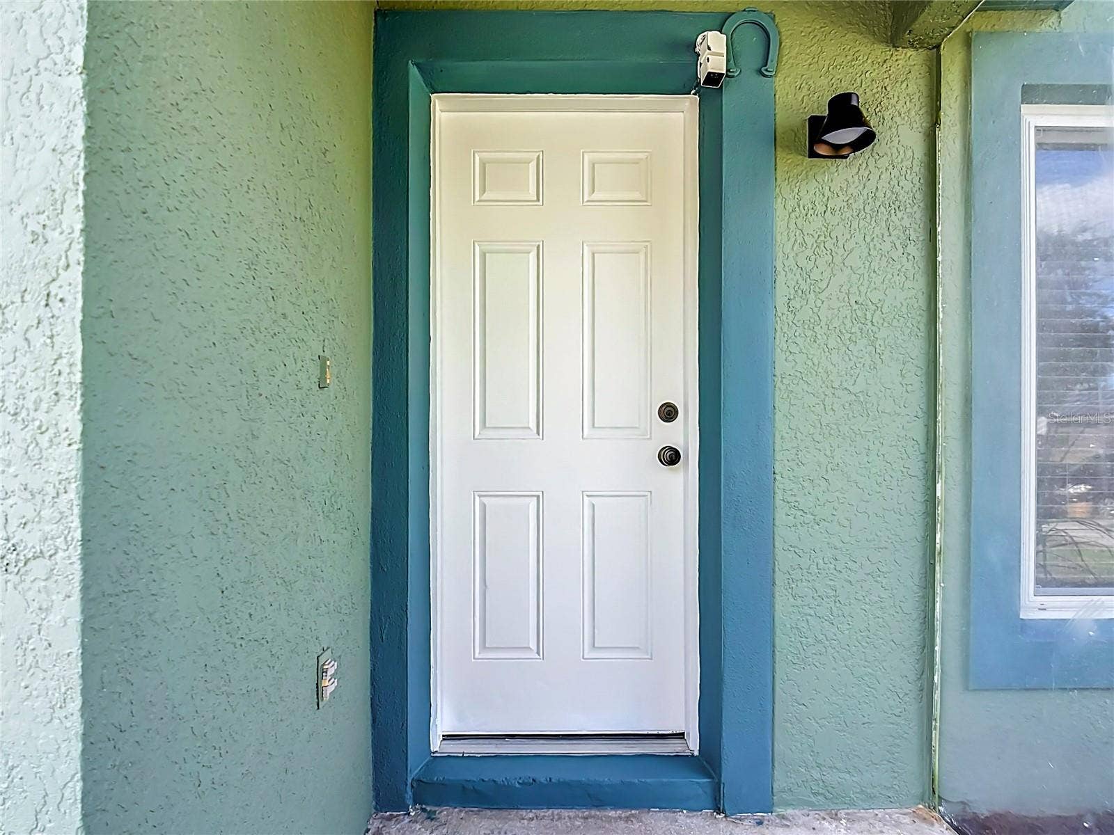 9684 HOLLYHILL DRIVE, Orlando, FL 32824 9684 HOLLYHILL DRIVE, Orlando, FL 32824