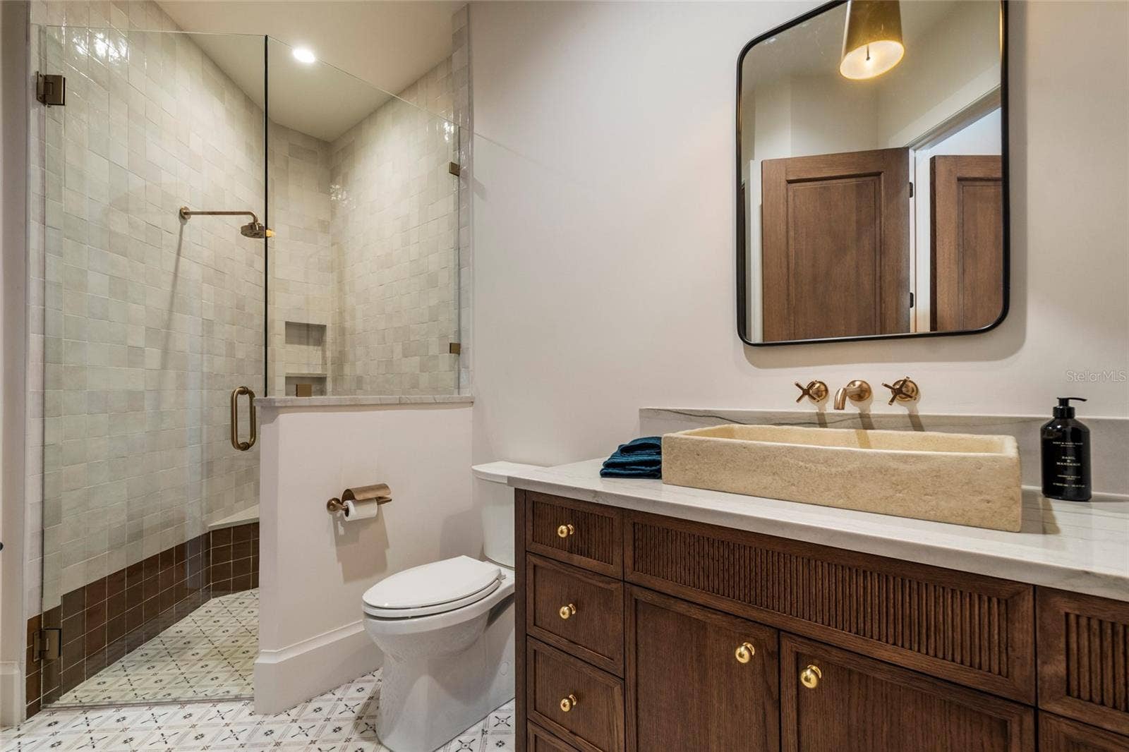 Bedroom 1 Ensuite