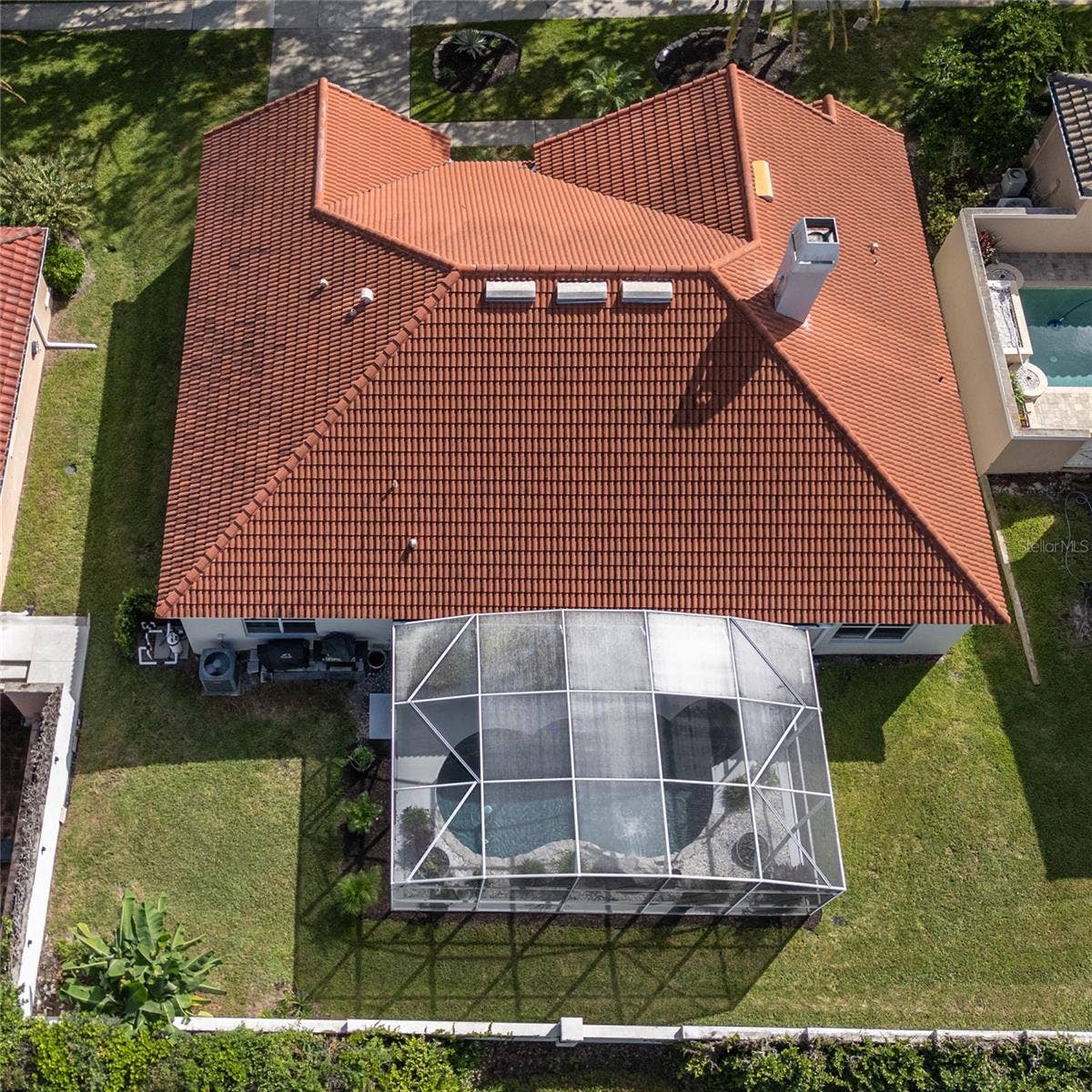 1854 VISTA ROYALE BOULEVARD, Orlando, FL 32835 Large, spacious lot offering plenty of room for outdoor activities.
