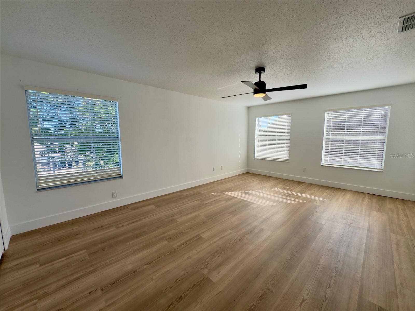 1959 WESTPOINTE CIRCLE, Orlando, FL 32835 1959 WESTPOINTE CIRCLE, Orlando, FL 32835