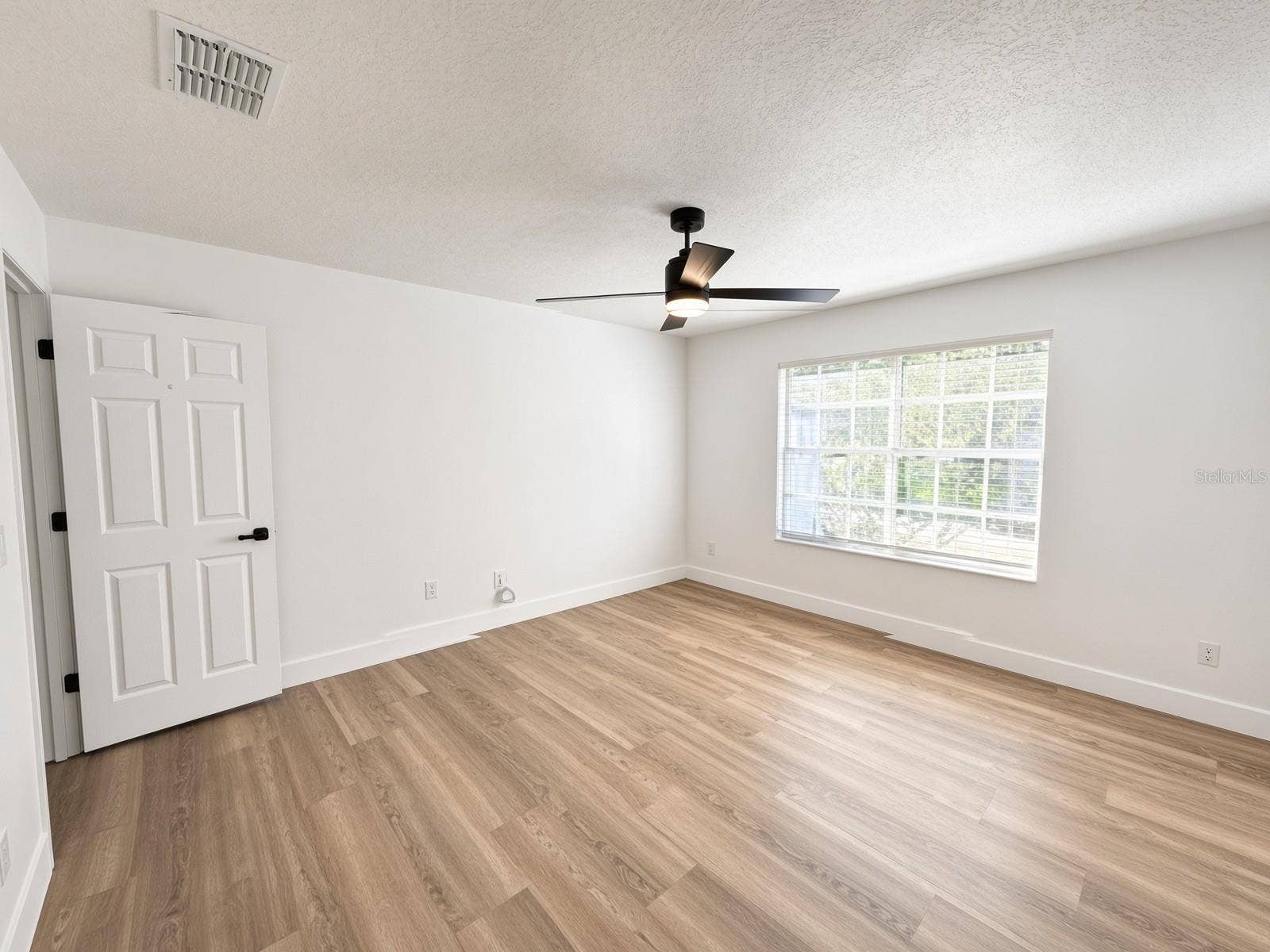 1959 WESTPOINTE CIRCLE, Orlando, FL 32835 1959 WESTPOINTE CIRCLE, Orlando, FL 32835