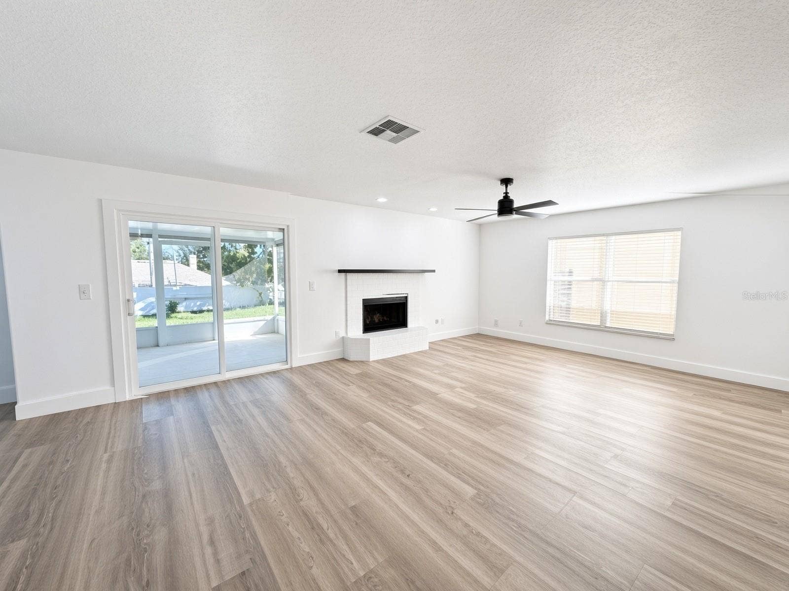 1959 WESTPOINTE CIRCLE, Orlando, FL 32835 1959 WESTPOINTE CIRCLE, Orlando, FL 32835