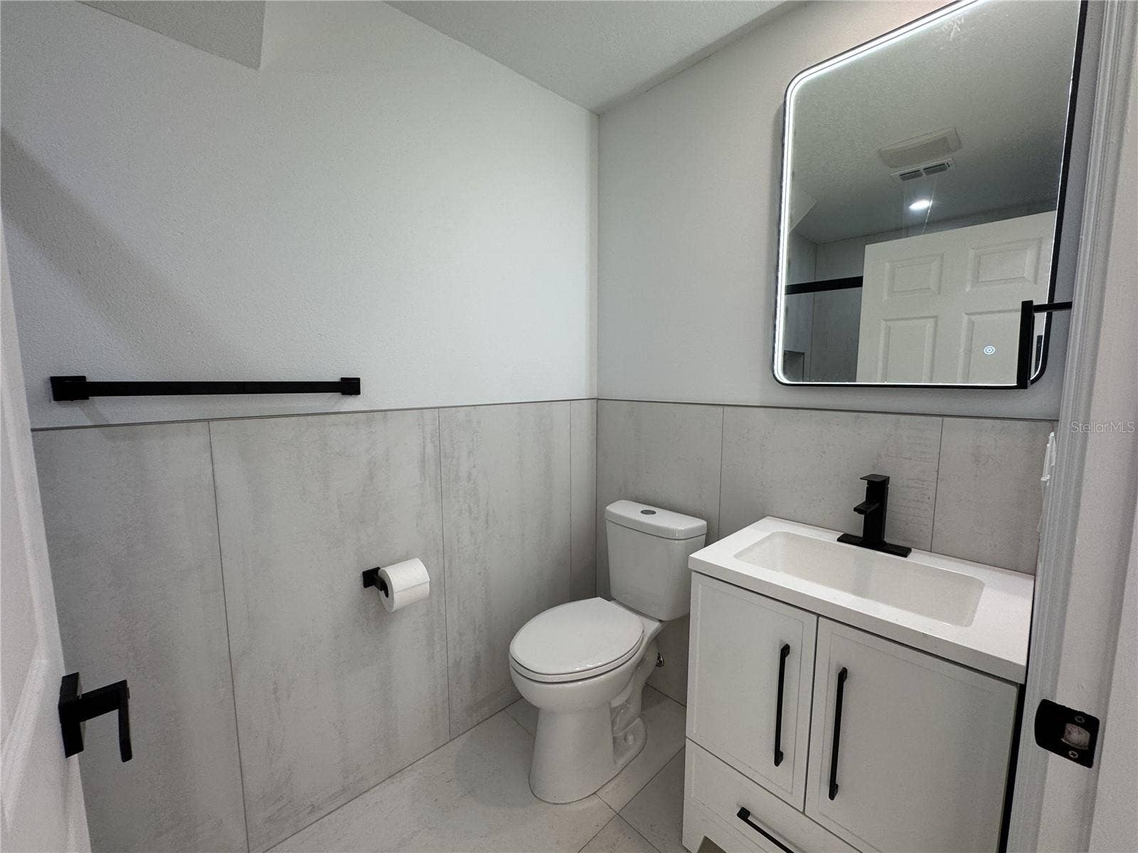 1959 WESTPOINTE CIRCLE, Orlando, FL 32835 1959 WESTPOINTE CIRCLE, Orlando, FL 32835