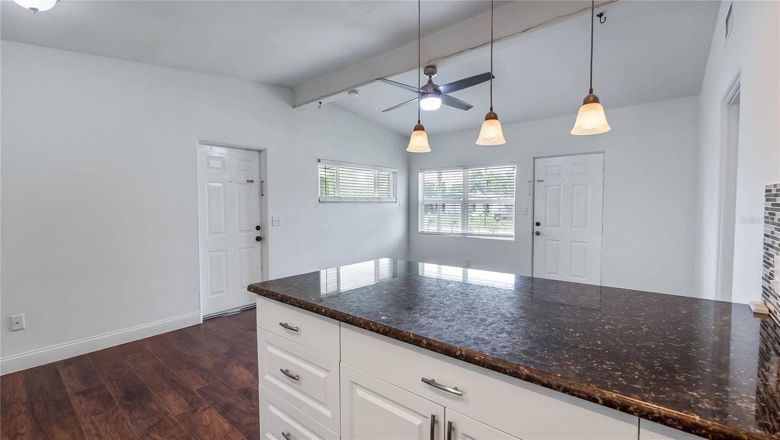 Living/Family room & Kitchen