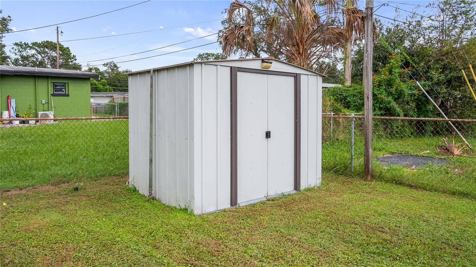 Storage shed