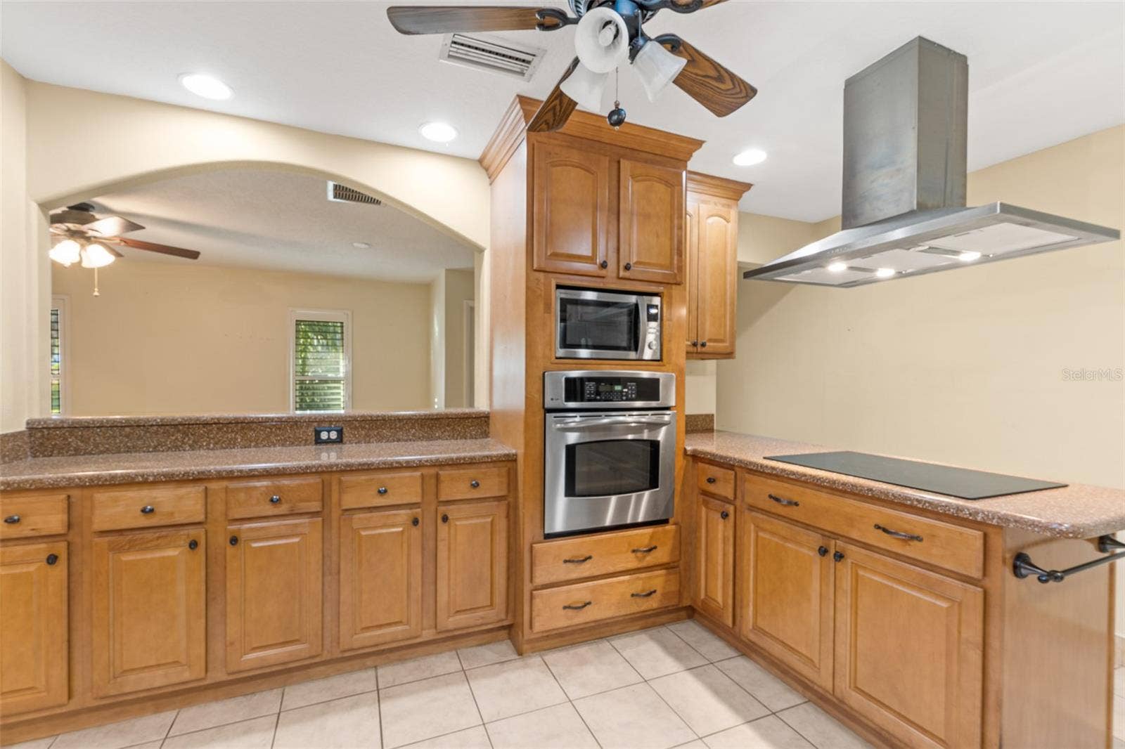 638 ORANGE COURT, Rockledge, FL 32955 Wall Oven & Built-In Microwave