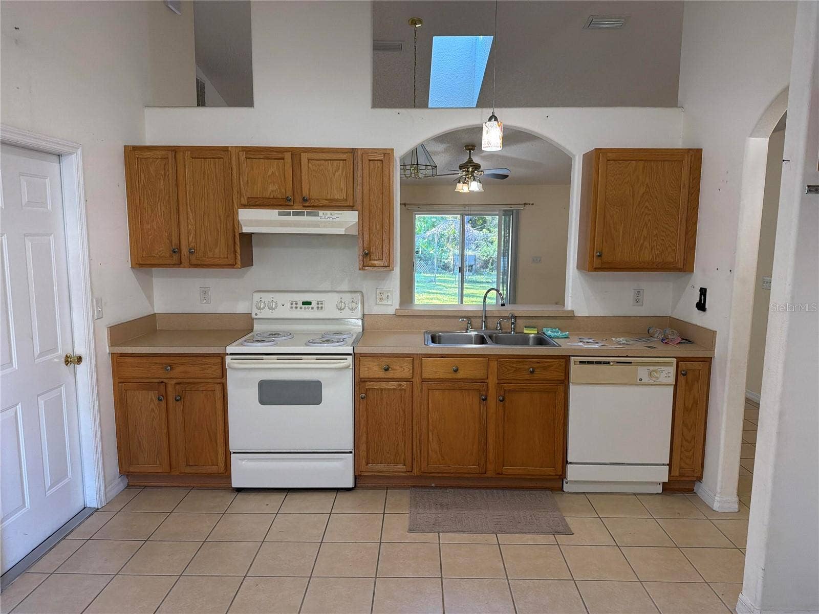 25 RYMSHAW DRIVE, Palm Coast, FL 32164
