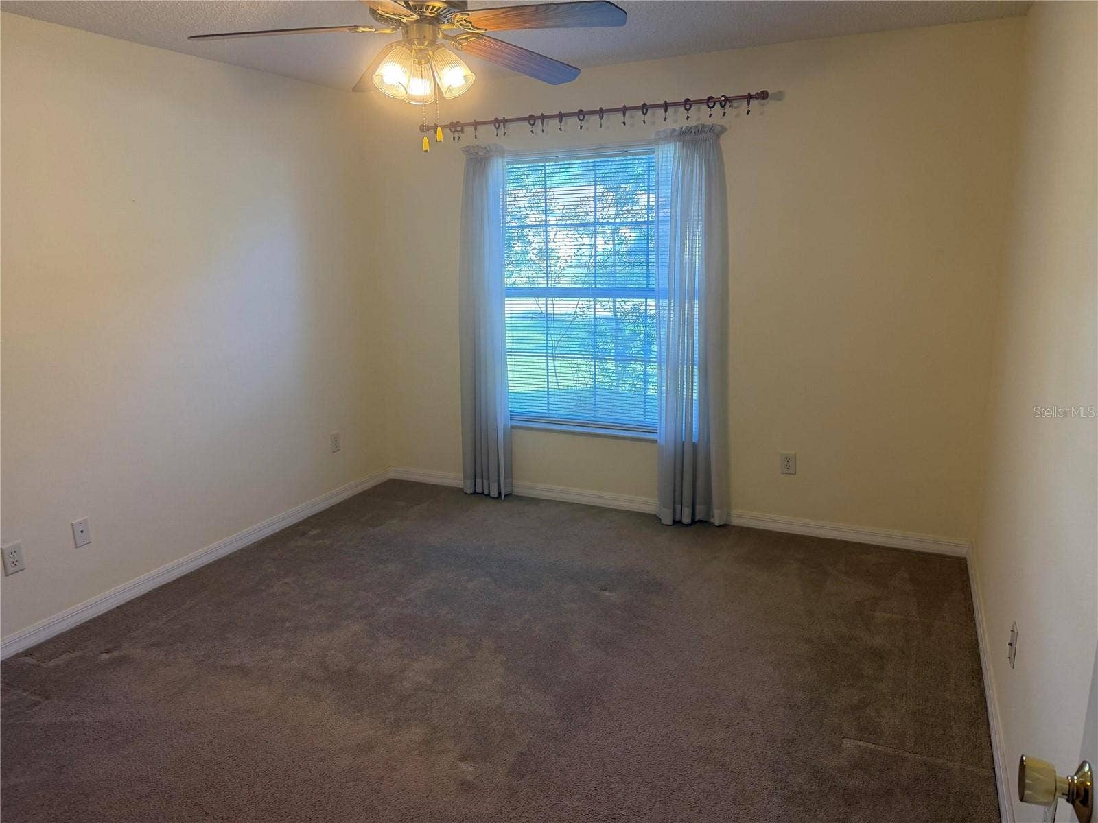 25 RYMSHAW DRIVE, Palm Coast, FL 32164