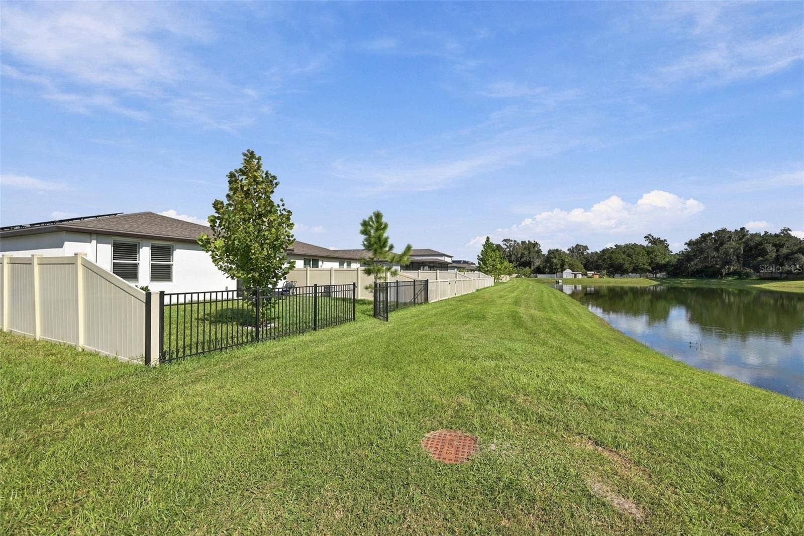 3708 RADIANT MOUNTAIN DRIVE, Plant City, FL 33565 3708 RADIANT MOUNTAIN DRIVE, Plant City, FL 33565
