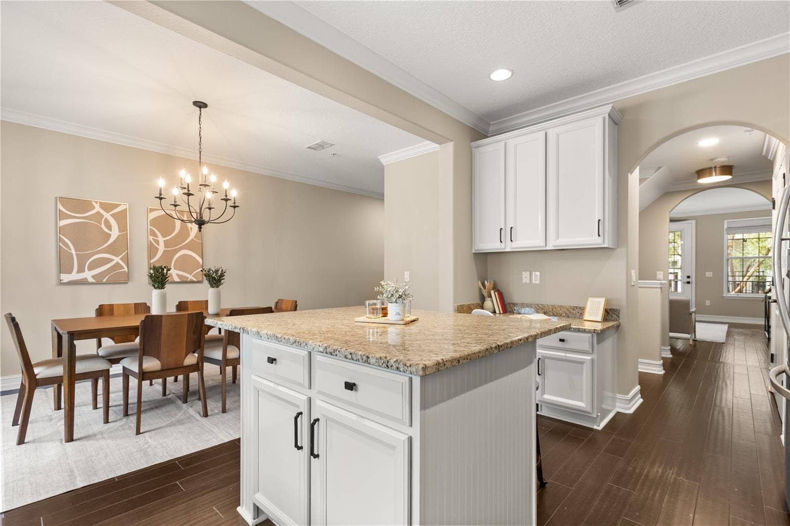 2084 BRINK ALLEY, Orlando, FL 32814 2084 BRINK ALLEY, Orlando, FL 32814
