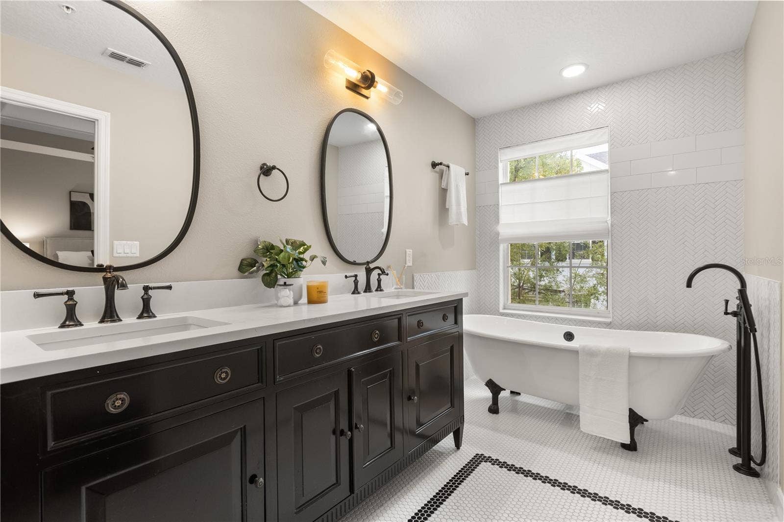 2084 BRINK ALLEY, Orlando, FL 32814 2084 BRINK ALLEY, Orlando, FL 32814