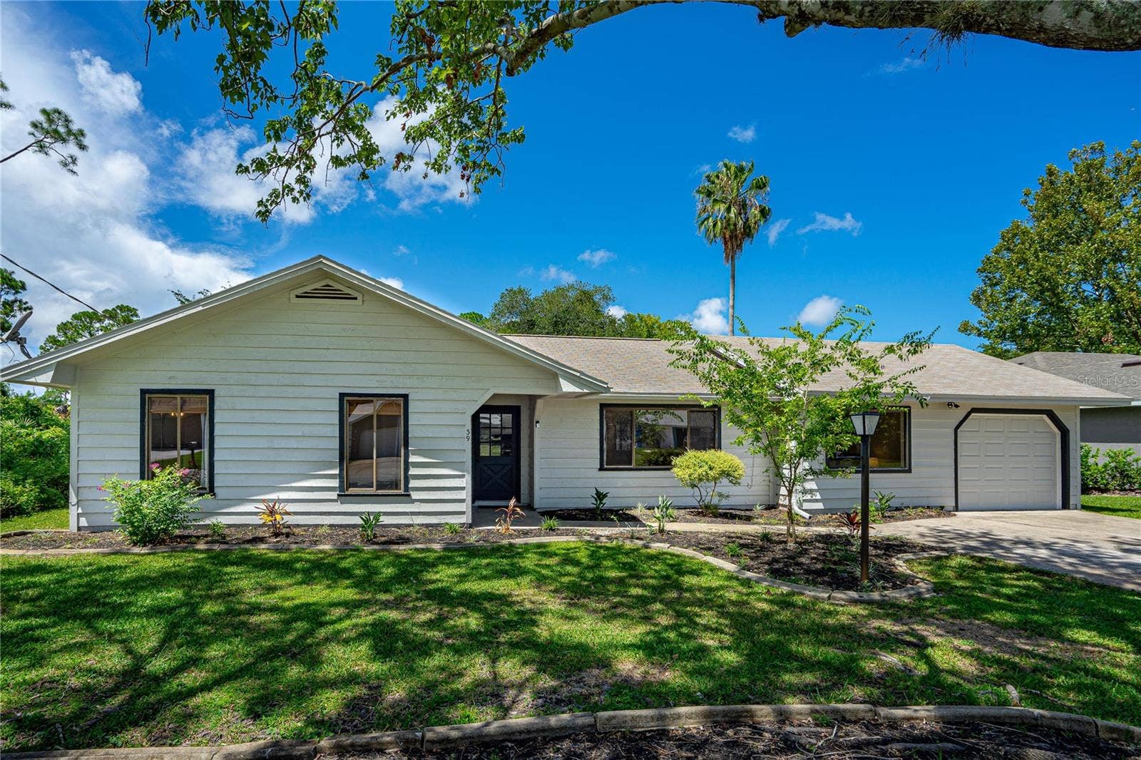 39 FLEETWOOD DRIVE, Palm Coast, FL 32137 39 FLEETWOOD DRIVE, Palm Coast, FL 32137