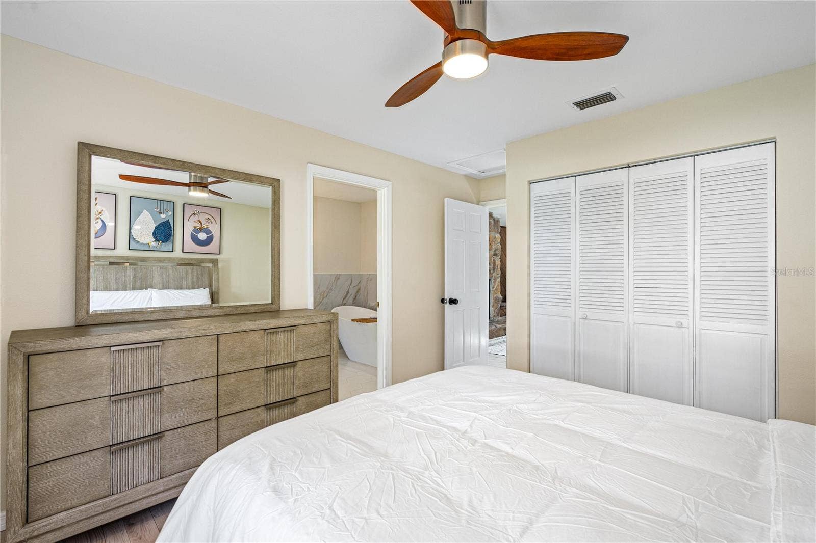 39 FLEETWOOD DRIVE, Palm Coast, FL 32137 39 FLEETWOOD DRIVE, Palm Coast, FL 32137