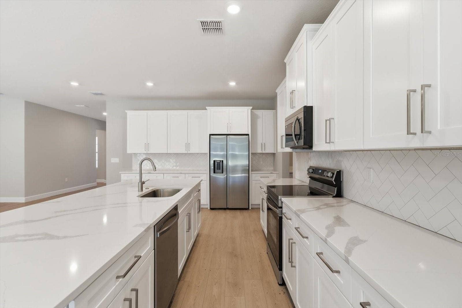3077 N ANNAPOLIS AVENUE, Hernando, FL 34442 3077 N ANNAPOLIS AVENUE, Hernando, FL 34442