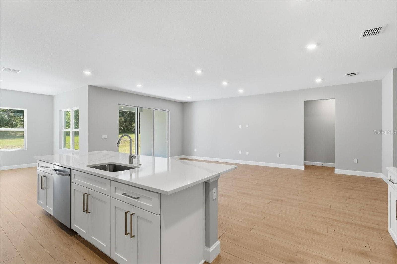 3077 N ANNAPOLIS AVENUE, Hernando, FL 34442 3077 N ANNAPOLIS AVENUE, Hernando, FL 34442