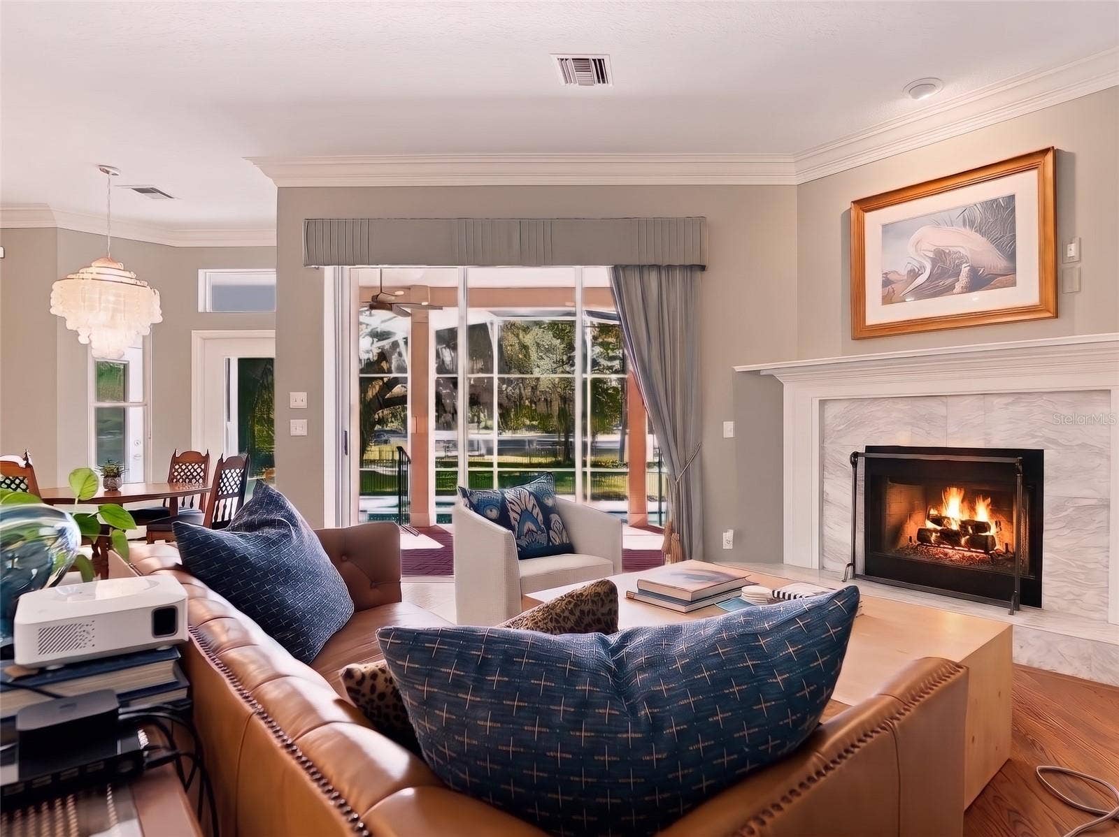 1128 OAKPOINT CIRCLE, Apopka, FL 32712 Cozy Living Room with peaceful lake views