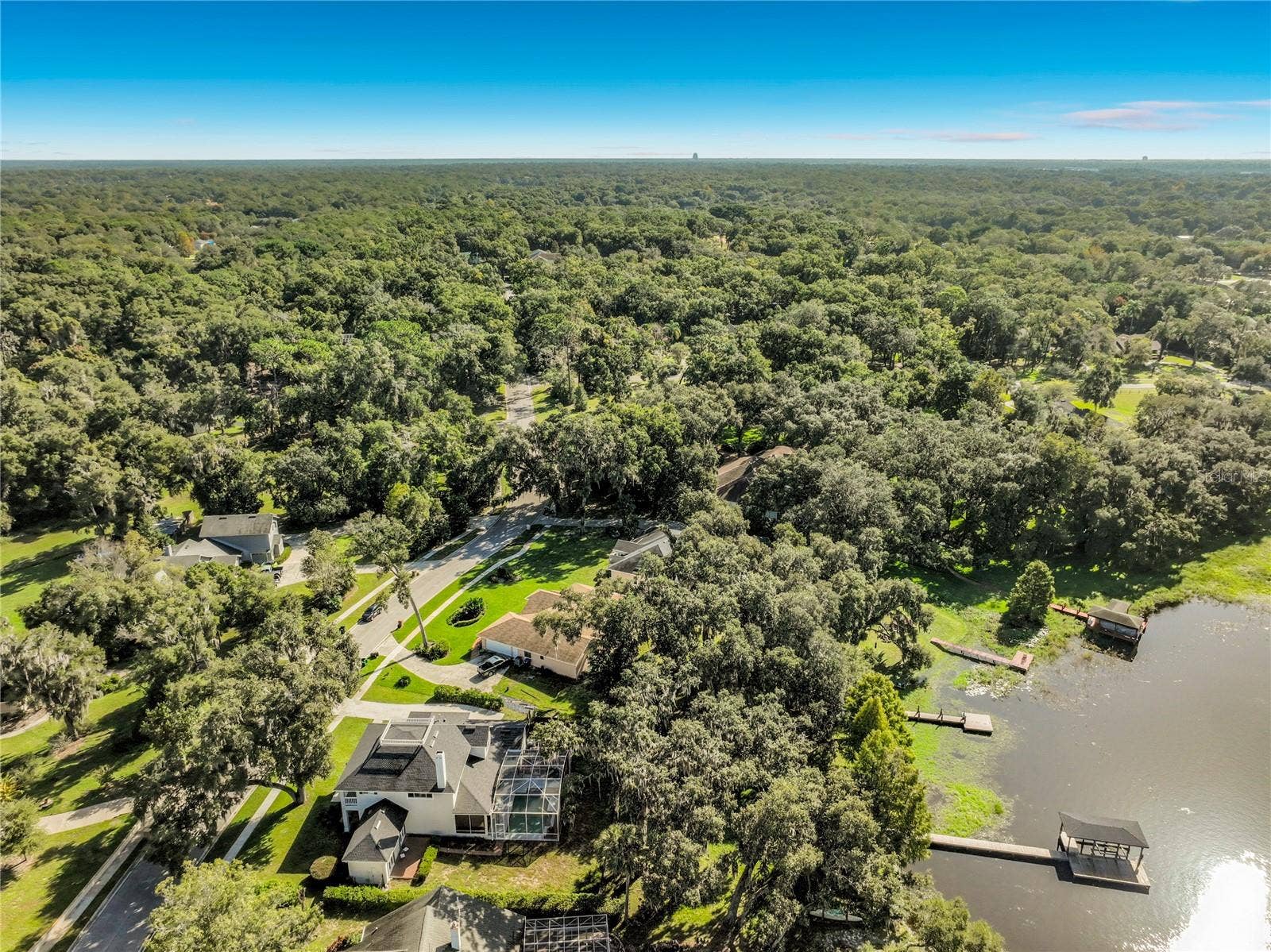 1128 OAKPOINT CIRCLE, Apopka, FL 32712 1128 OAKPOINT CIRCLE, Apopka, FL 32712