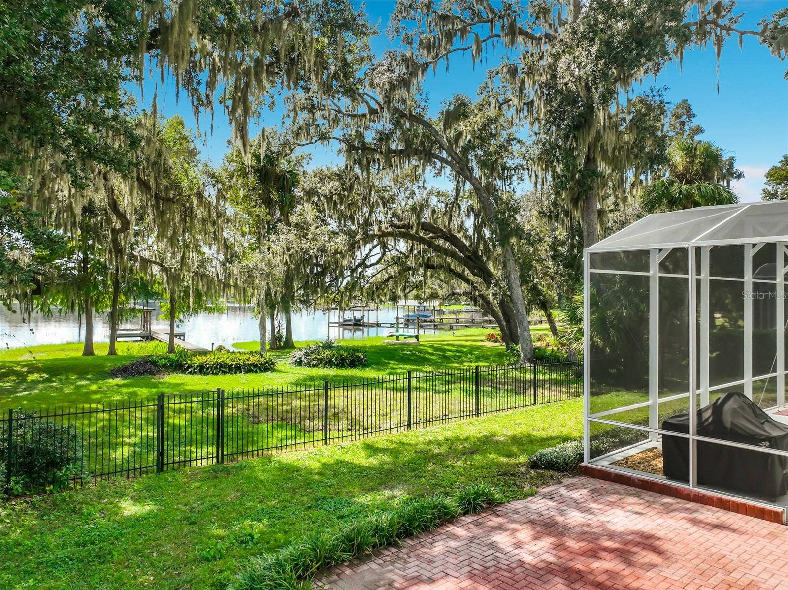 1128 OAKPOINT CIRCLE, Apopka, FL 32712 1128 OAKPOINT CIRCLE, Apopka, FL 32712