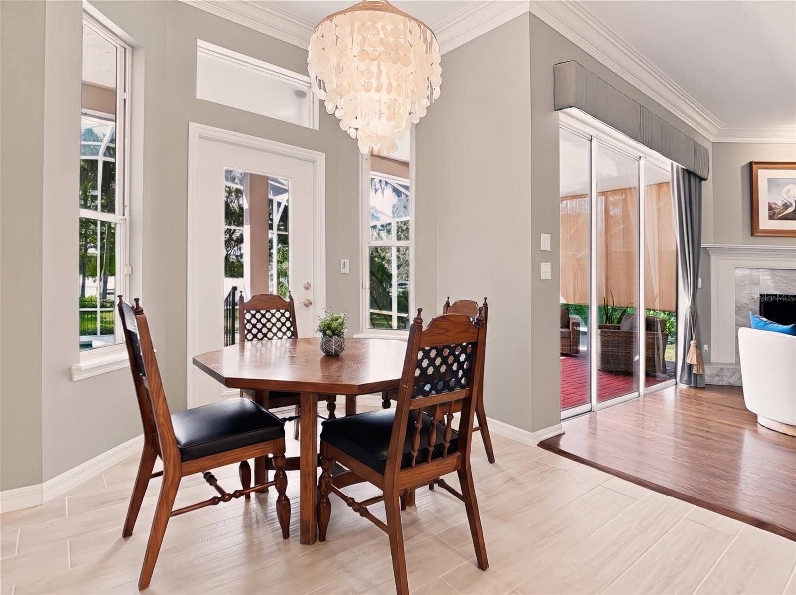 1128 OAKPOINT CIRCLE, Apopka, FL 32712 Breakfast Nook off Kitchen