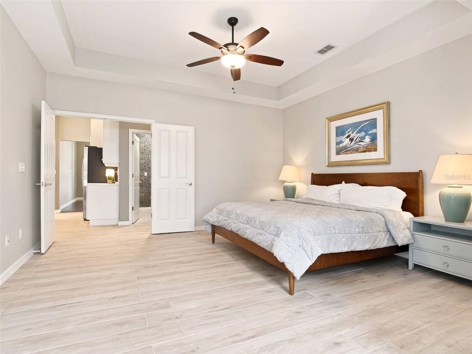 1128 OAKPOINT CIRCLE, Apopka, FL 32712 Primary bedroom with lake views