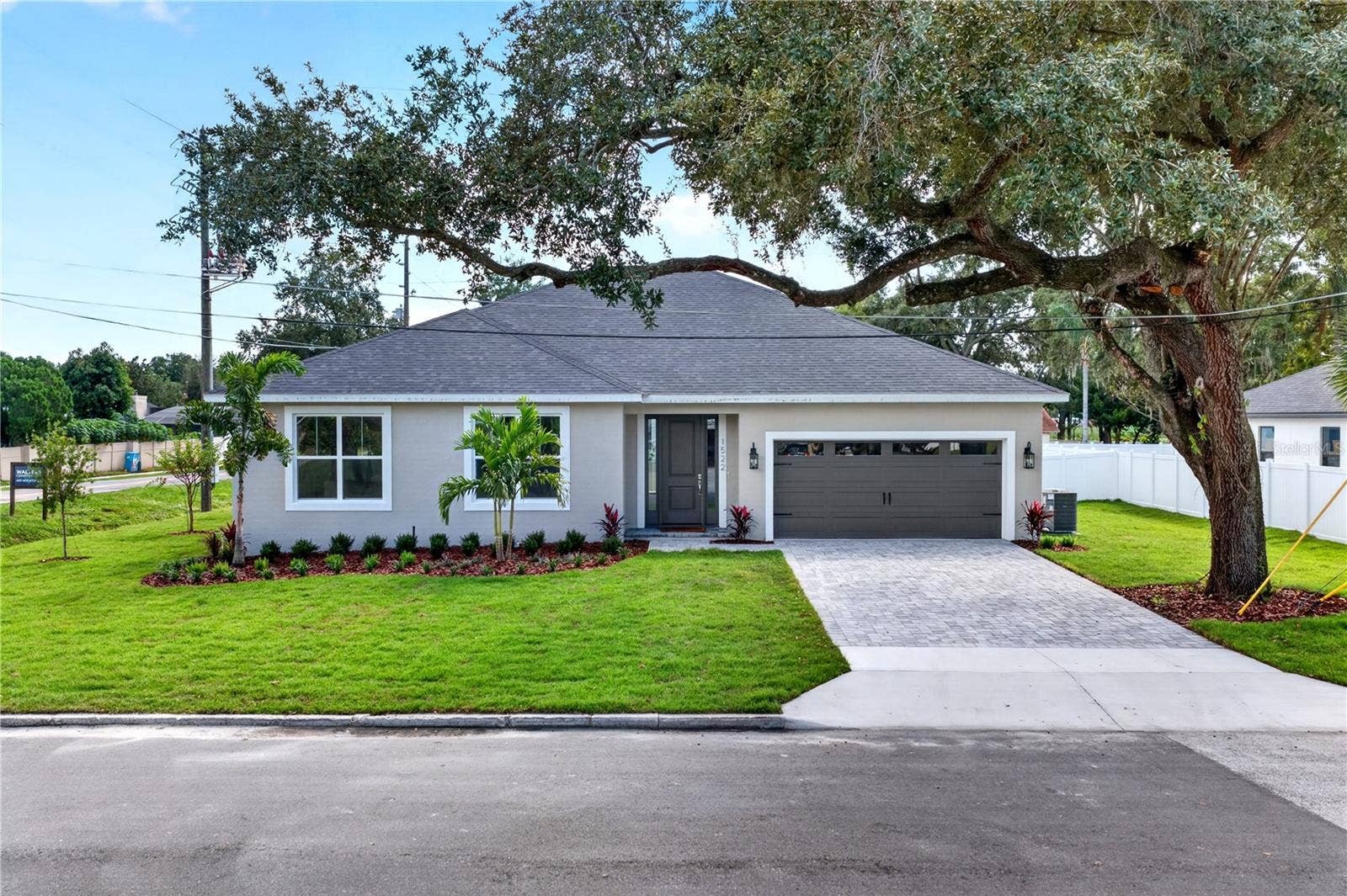 1522 SAWYERWOOD AVENUE, Orlando, FL 32809 1522 SAWYERWOOD AVENUE, Orlando, FL 32809