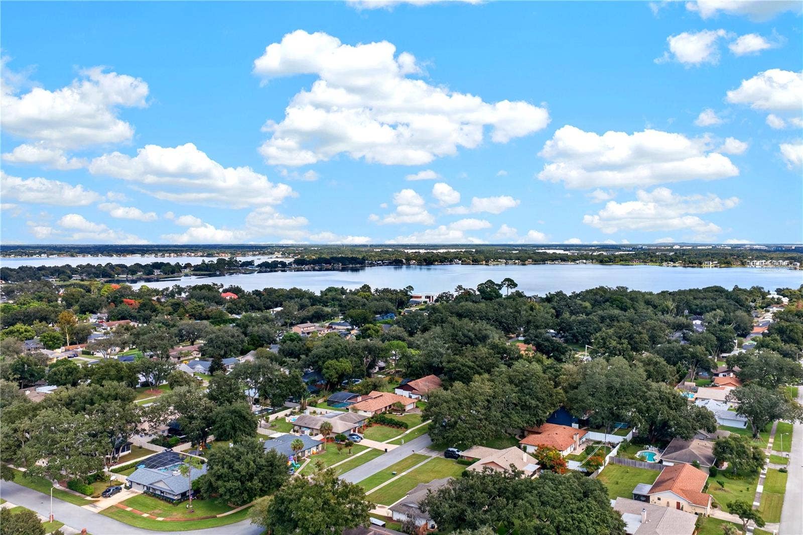 1522 SAWYERWOOD AVENUE, Orlando, FL 32809 1522 SAWYERWOOD AVENUE, Orlando, FL 32809