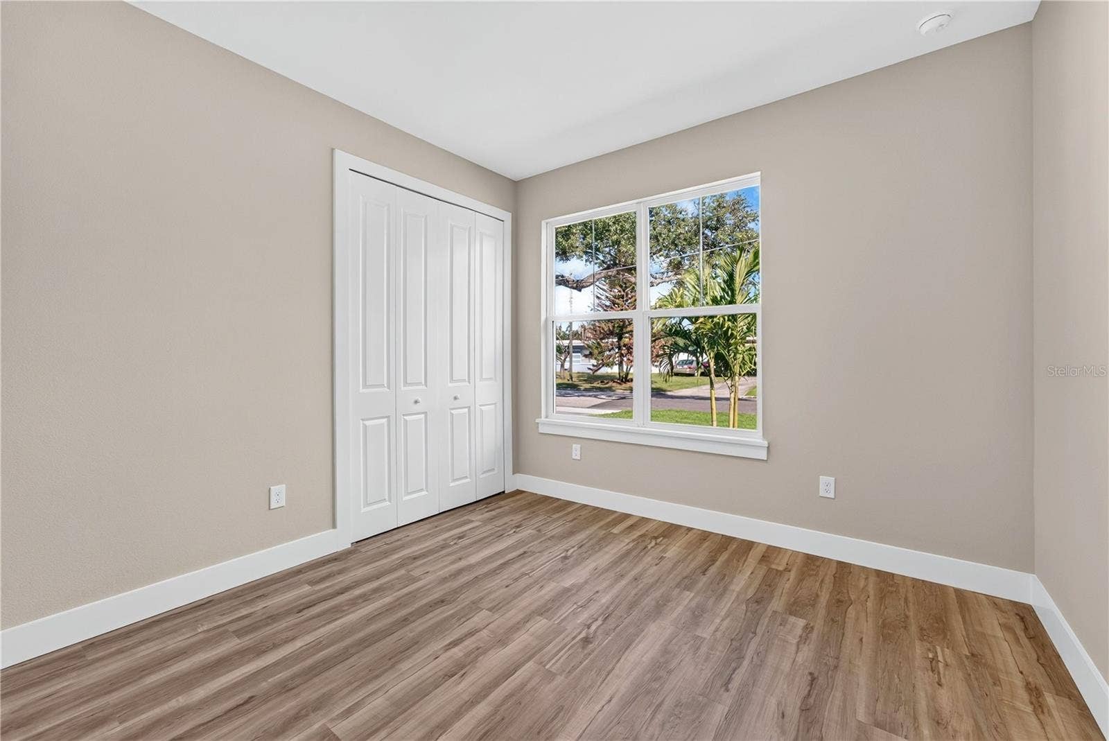 1522 SAWYERWOOD AVENUE, Orlando, FL 32809 1522 SAWYERWOOD AVENUE, Orlando, FL 32809