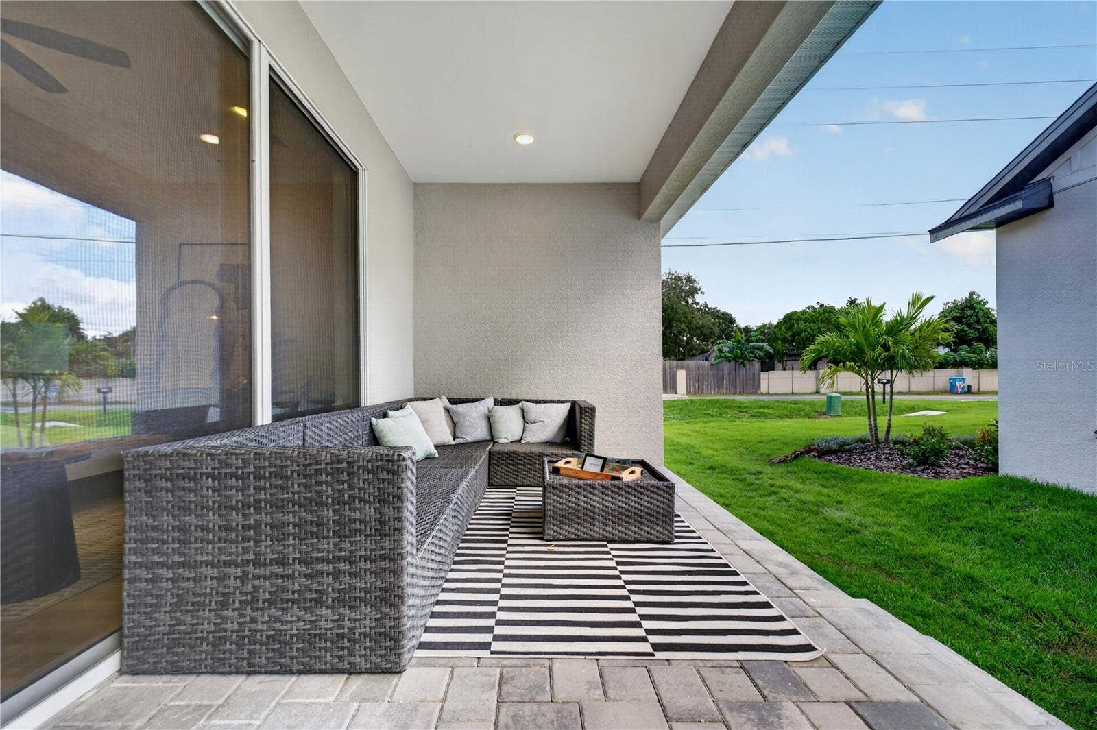 1522 SAWYERWOOD AVENUE, Orlando, FL 32809 1522 SAWYERWOOD AVENUE, Orlando, FL 32809